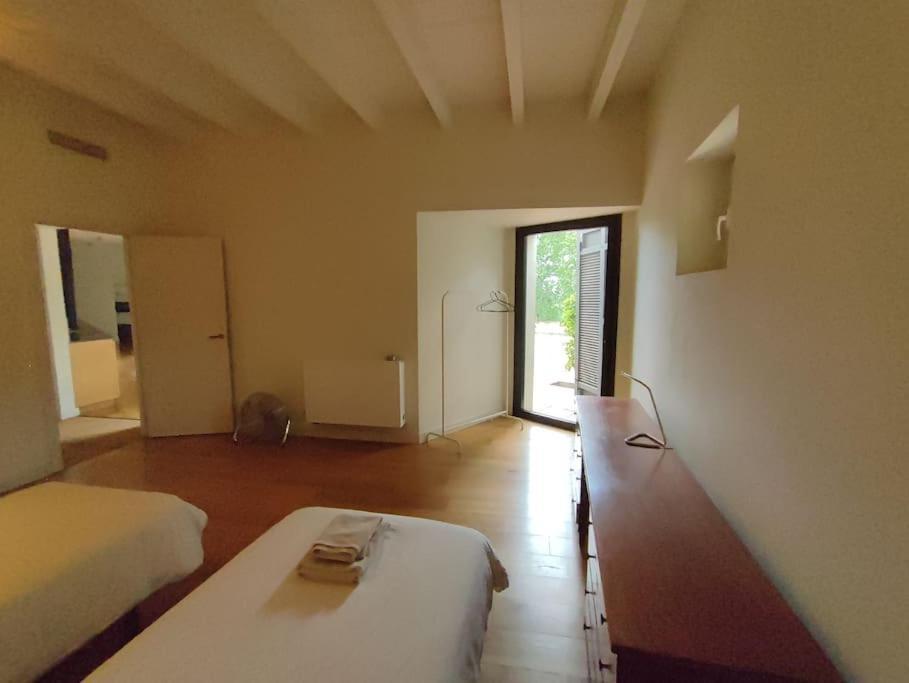 אלייה Designer Home With Pool Near Beach And Village מראה חיצוני תמונה