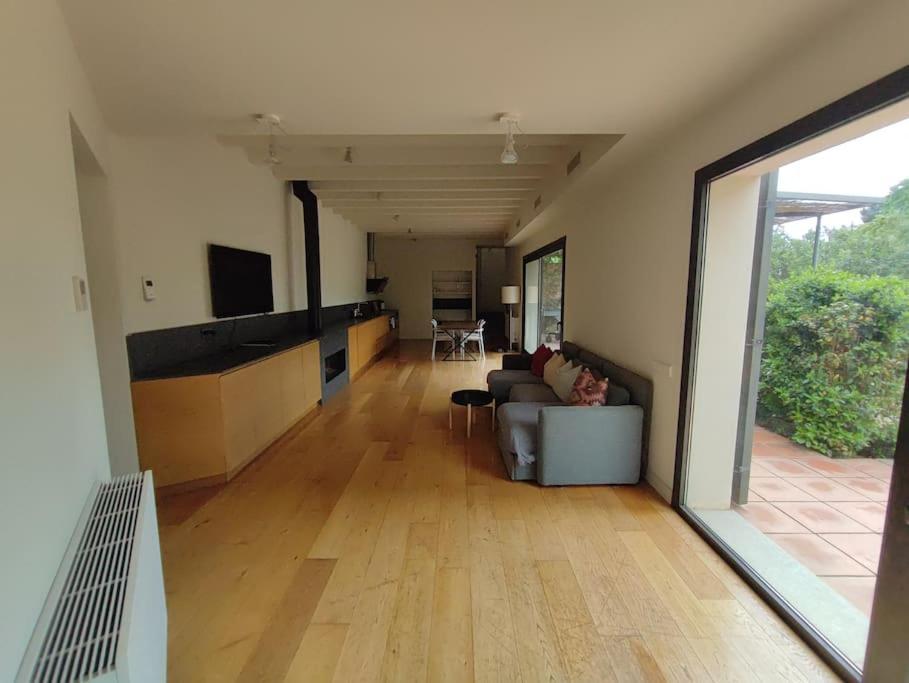 אלייה Designer Home With Pool Near Beach And Village מראה חיצוני תמונה