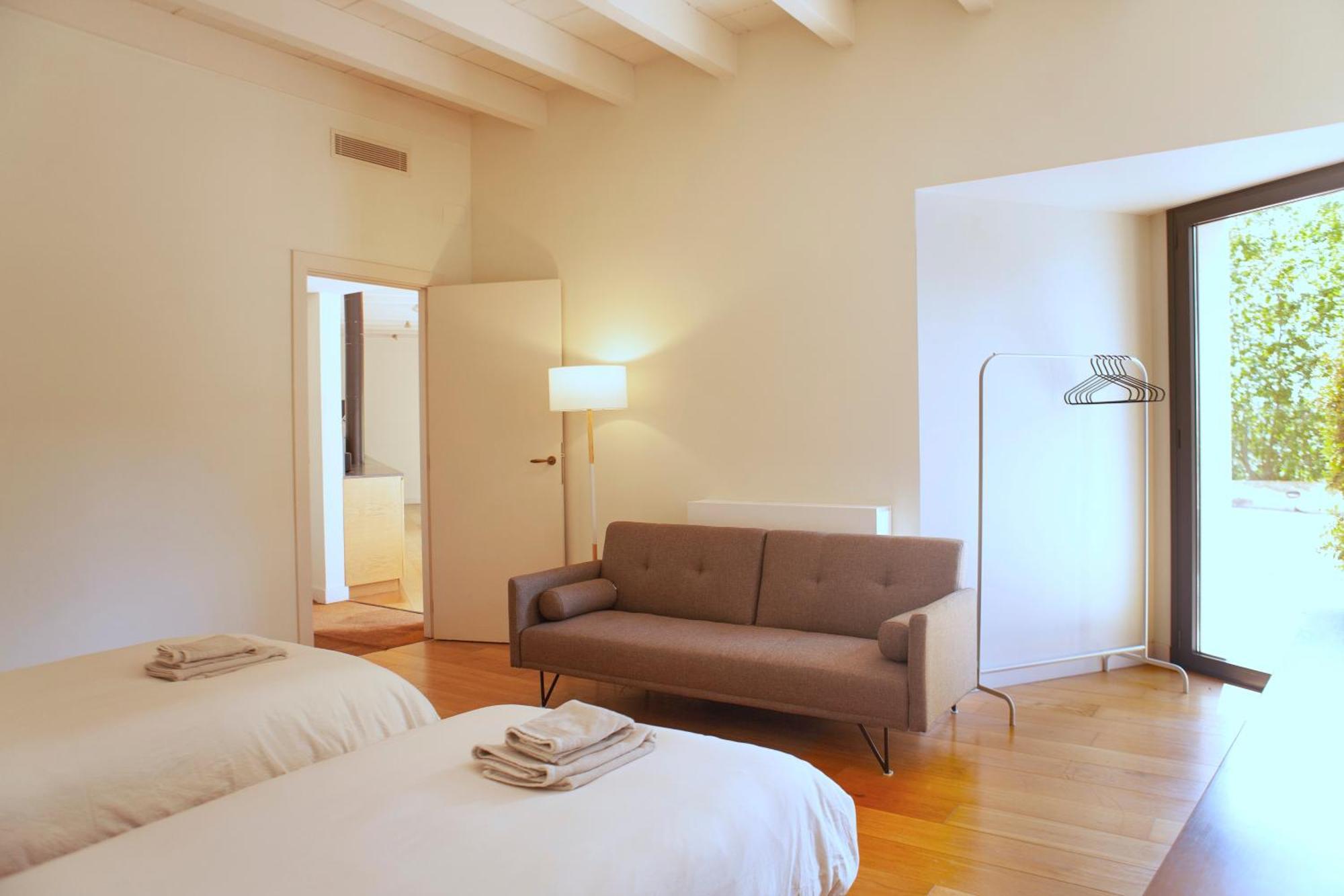 אלייה Designer Home With Pool Near Beach And Village מראה חיצוני תמונה